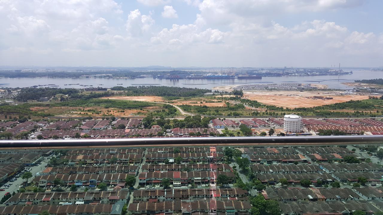 D'Calton Seaview Apartment Τζόχορ Μπάχρου Εξωτερικό φωτογραφία